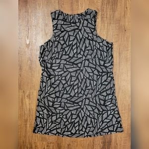 Reitmans line print dress with pockets